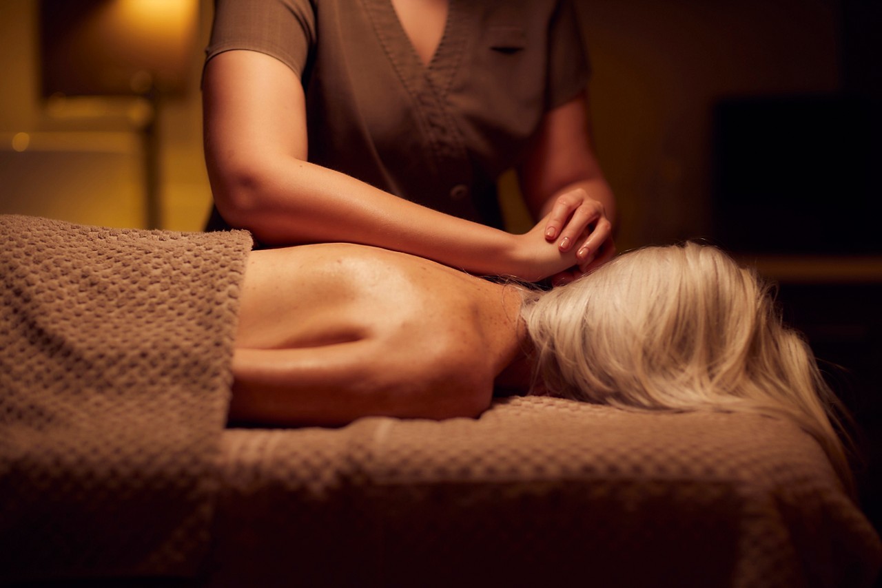 Massage image 4